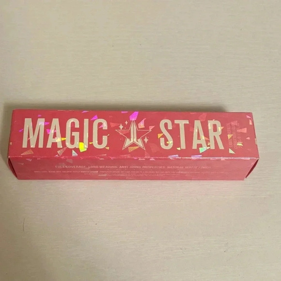 NEW IN BOX- MAGIC STAR™ CONCEALER- C15.25- MEDIUM SKIN TONE-JEFFREE STAR - Picture 4 of 7